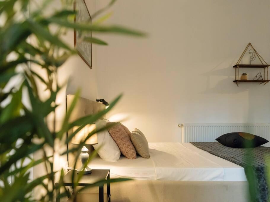 Cozy Studio Next To House Of Parliament Bucarest Extérieur photo